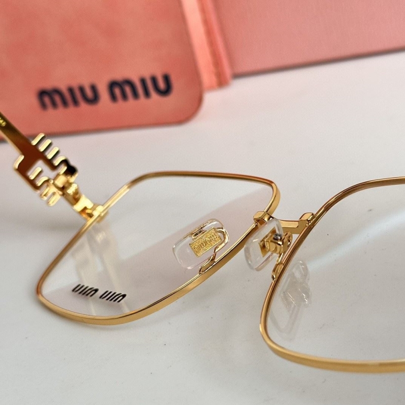 Miu miu Sunglasses